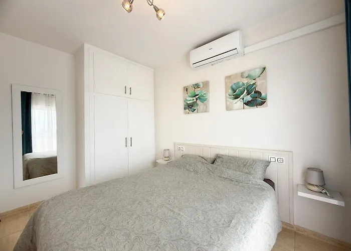 Club Villamar - Santelmo فيلة يوريت دي مار